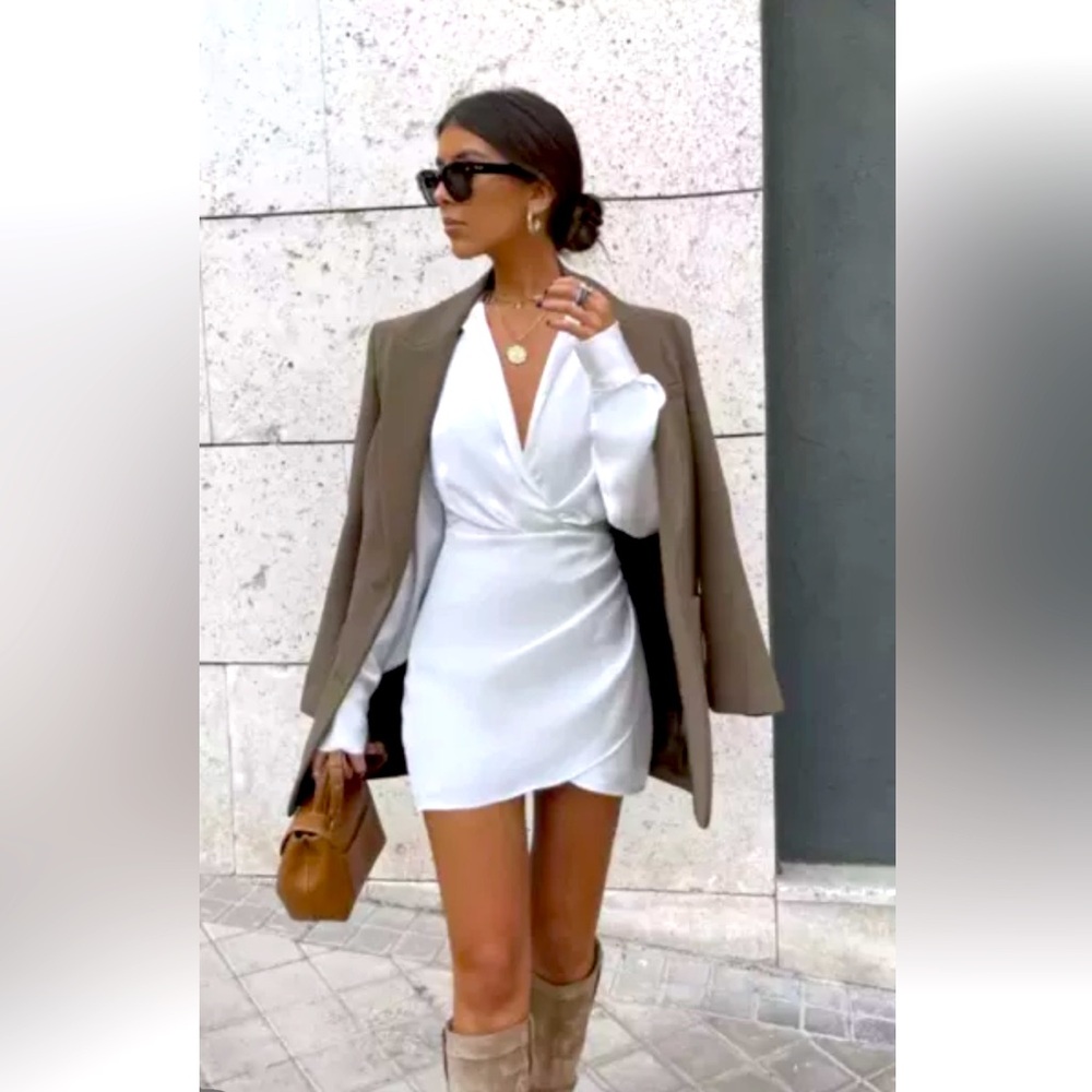 Zara White Satin Effect Mini Dress.
NWT Size Small